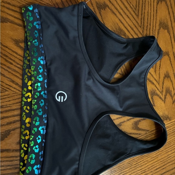 Colorful Leopard Print Sports Bra - Picture 4 of 6